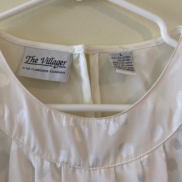 White Blouse - Picture 4 of 5